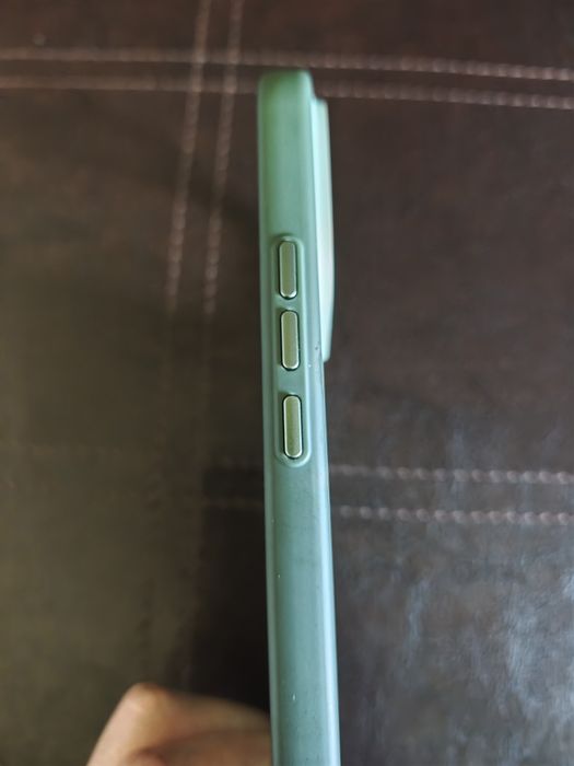 Poco F8 Ultra magnetic case verde
