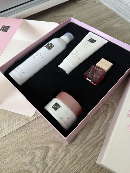 Подарунковий набір Rituals – The Ritual of Sakura (Set M)