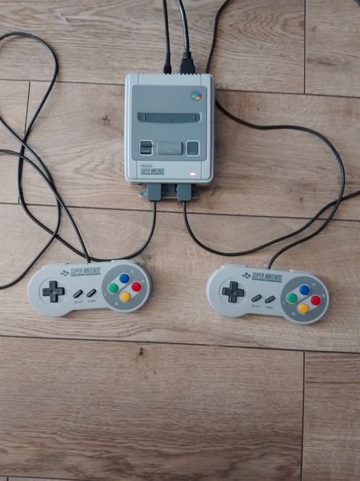 Super Nintendo ..