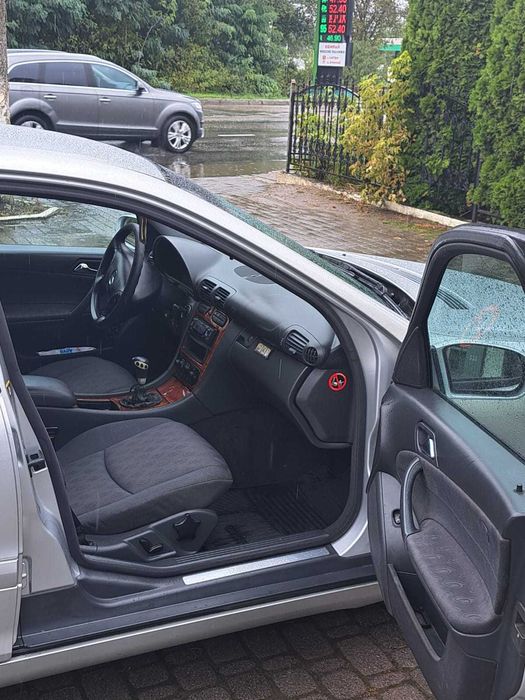 Мерседес бенз С200