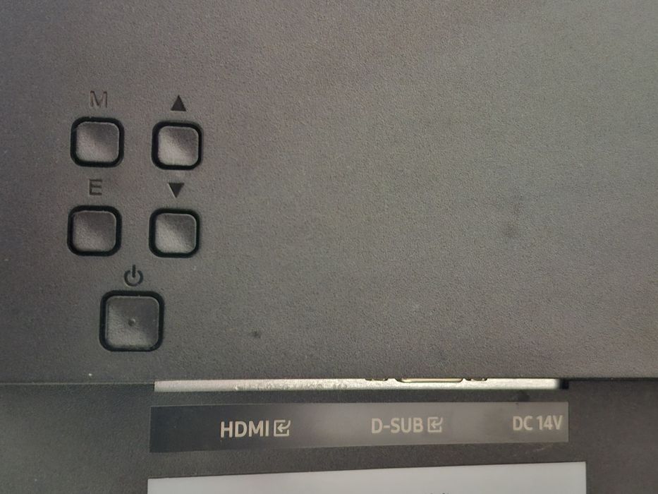 Samsung 24" Monitor444170020816824323