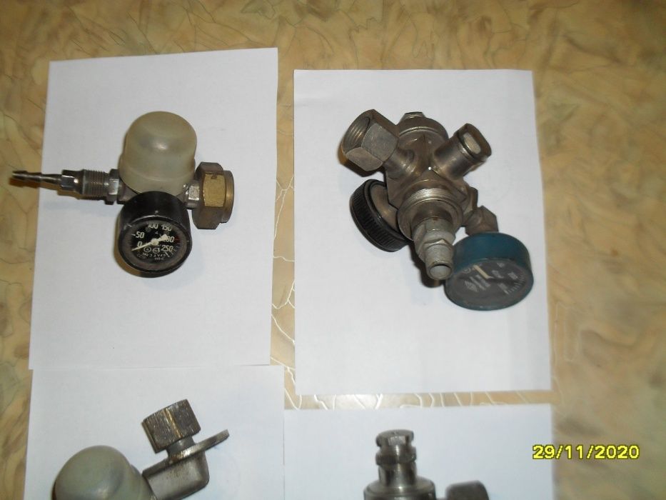 Кислородный редуктор с манометром: 700 грн. - Кліматичне обладнання ...