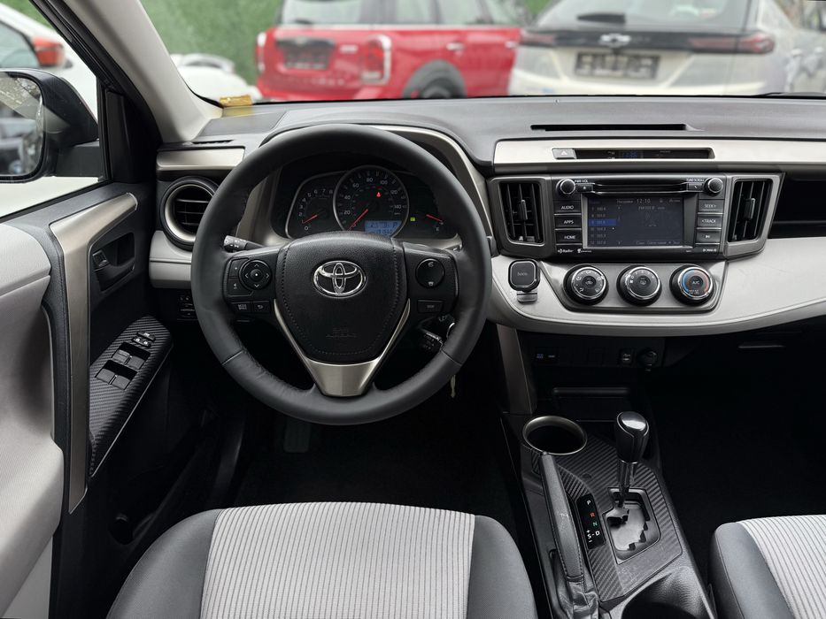 Toyota Rav 4 2013 год 2.5л 4WD Автомат