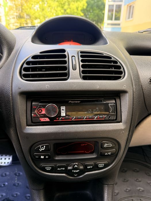 Peugeot 206 Cc 1.6 HDI S16