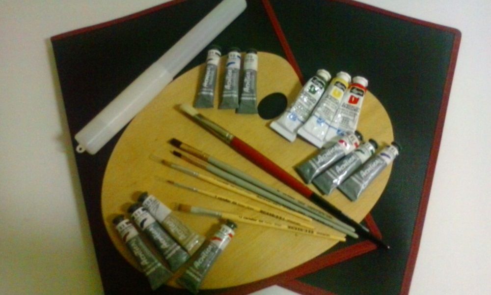 material diverso de artes (nunca utilizado ou com muito pouco uso)