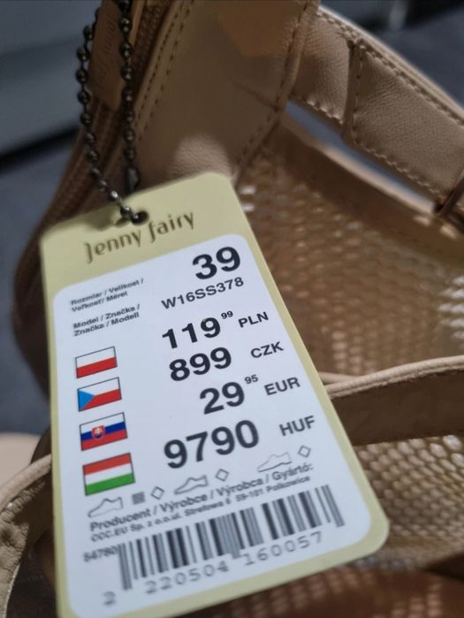Sandały na obcasie roz.39
