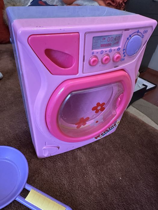 Дитячі іграшки різні