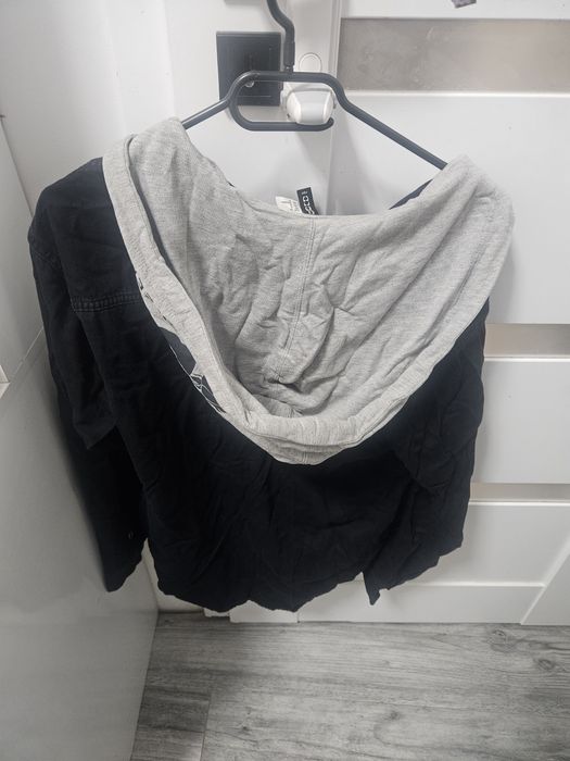 Kurtko/bluza DIVIDED