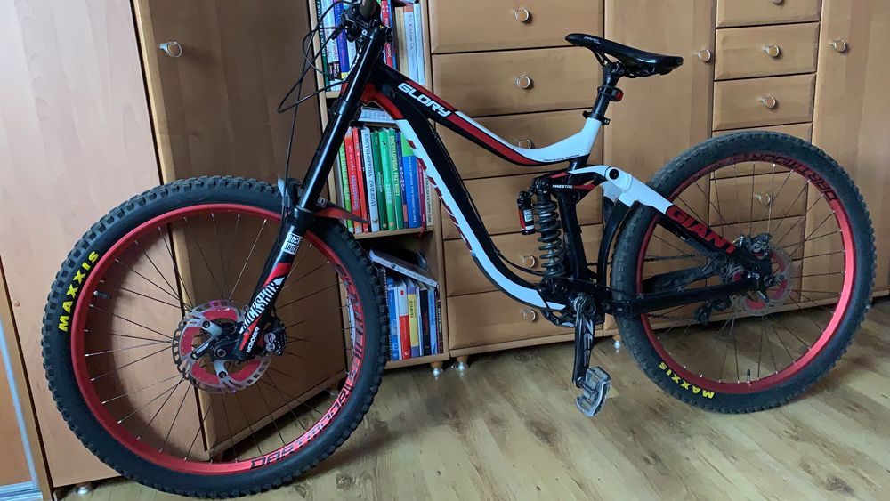 Giant glory 2015 (demo 8, specjalized, ns fuzz, dh, fr) Łódź