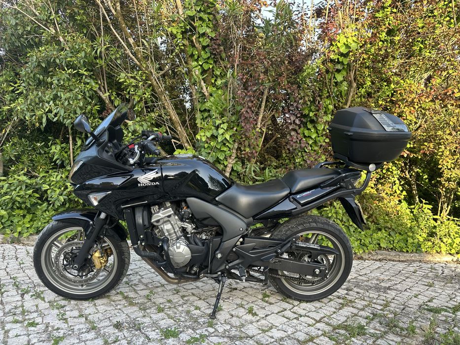 Honda CBF 600 impecavel