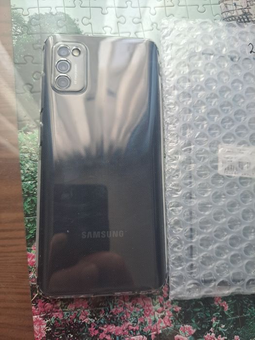 Продам Самсунг галексі А41nfc 4/64