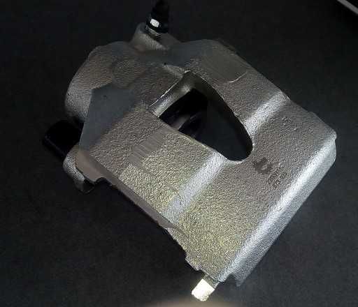 Pinça de travão nova VW/AUDI, eixo dianteiro, lado esquerdo + direito