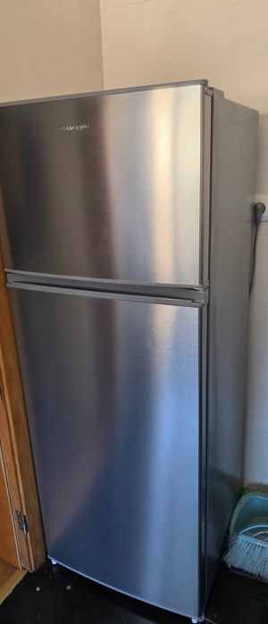 Vendo Frigorífico (comprei à 3 anos) esta como novo