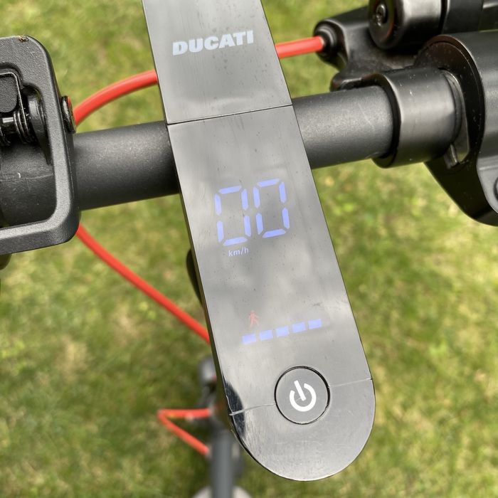 Hulajnoga elektryczna Ducati PRO I EVO – świetny stan!