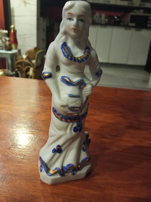 Porcelana stan bardzo dobry