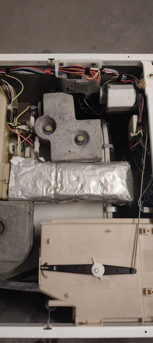 Máquina de lavar roupa (nova)