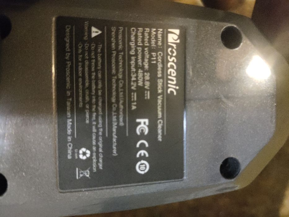 Aspirador vertical sem fio Prosenic modelo P11