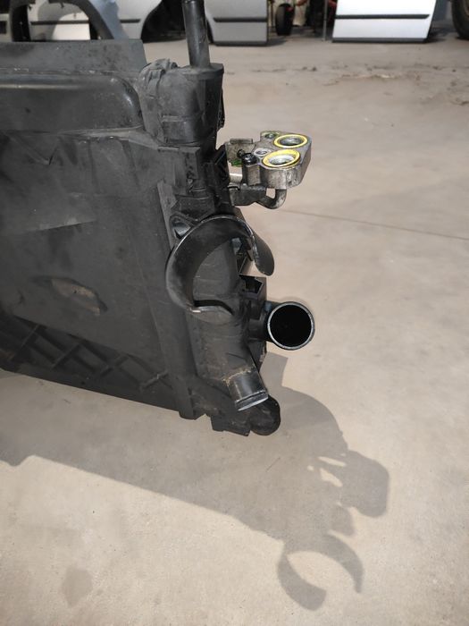 Volvo V50 1.6 D komplet wentylator chłodnica klimy wody intercooler