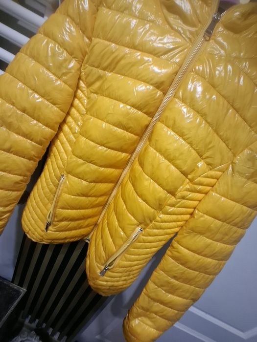 Żółta kurtka damska pikowana S