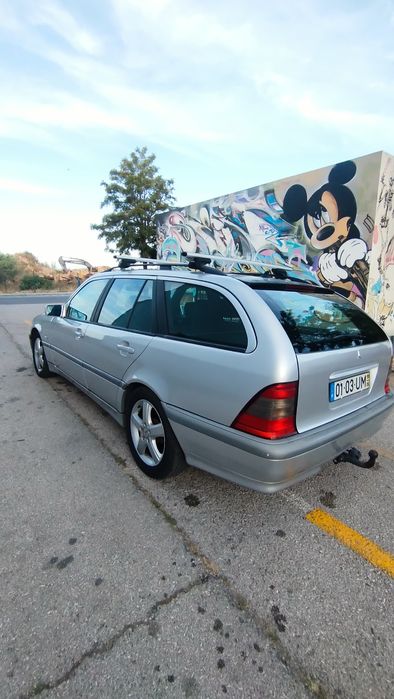 Vendo/troco Mercedes c220