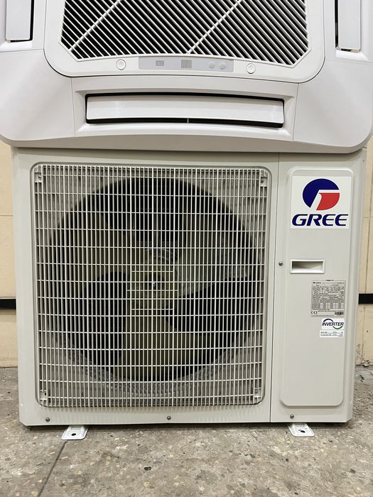Инверторный кассетный кондиционер Gree 30 (до 100 м2)