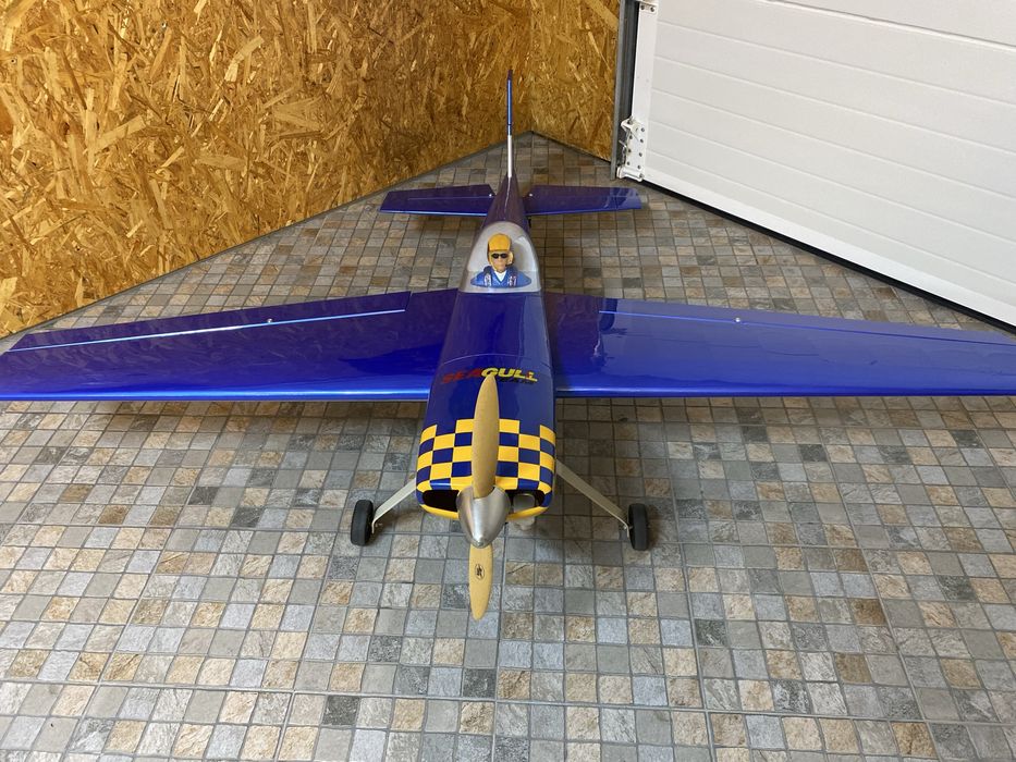 Aviao rc edge 540 novo