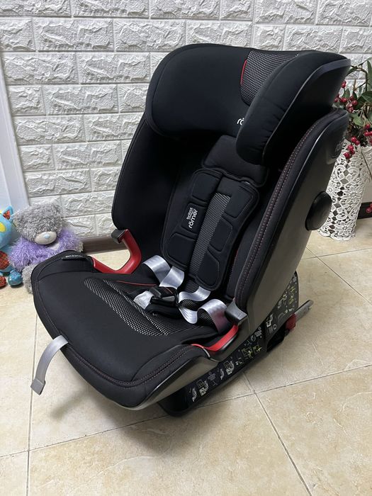 Автокрісло Britax Romer ADVANSAFIX IV R Група 1/2/3 (9-36кг) брітакс