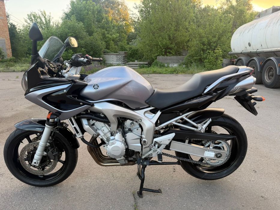 Продам мотоцикл YAMAHA FAZER FZ6SA 2007p