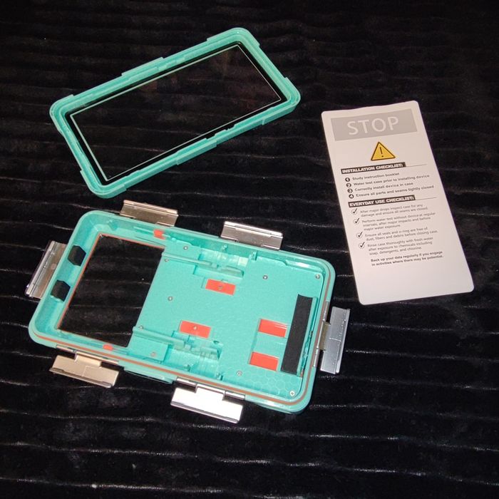 Capa submersível universal para telemóvel