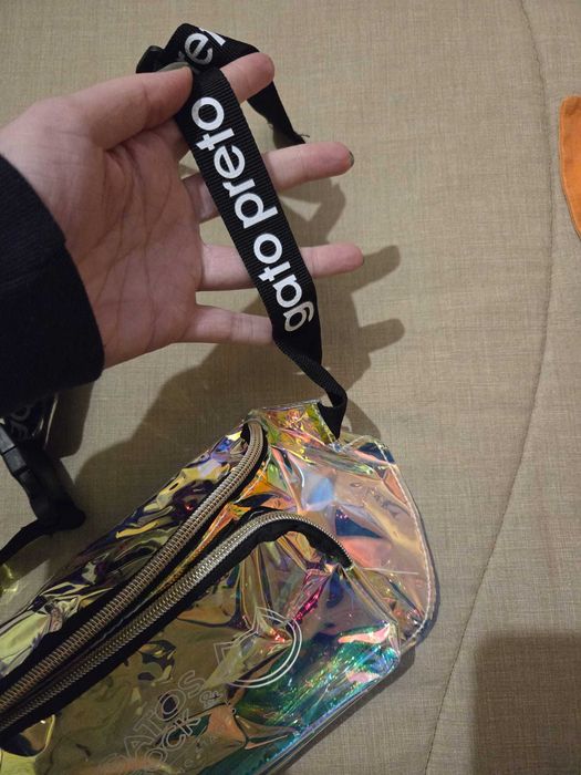 Bolsa de Cintura – Gato Preto