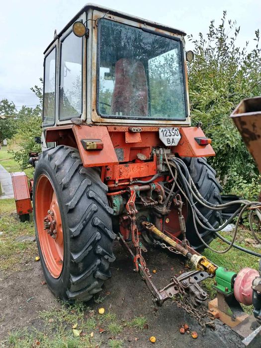 ЮМЗ 6ЛК велика кабіна