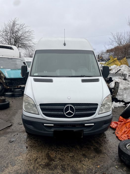 Кузов спрінтер 906 середня база