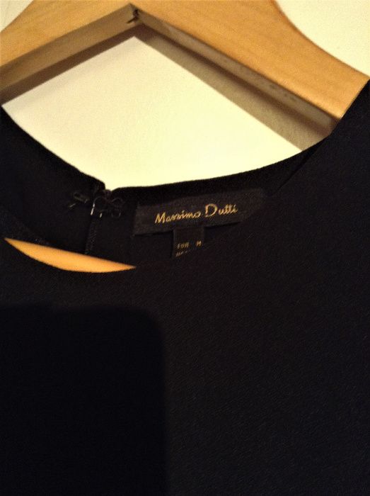 Vestido preto MASSIMO DUTTI