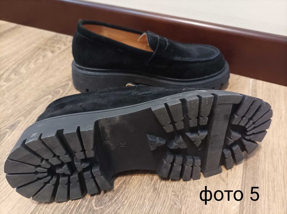 Продам туфли замшевые р.37. Состояние новых