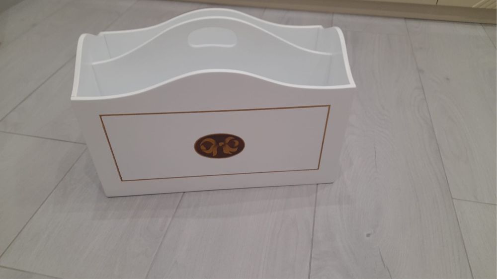 Porta revistas branco