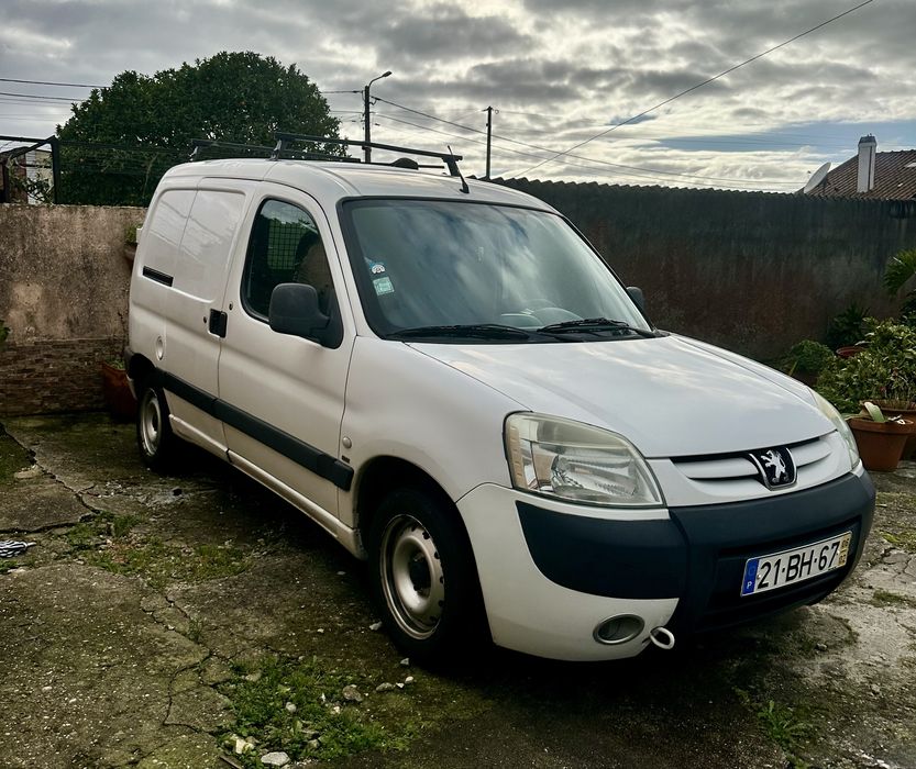 Pegeout Partner 2000 HDI