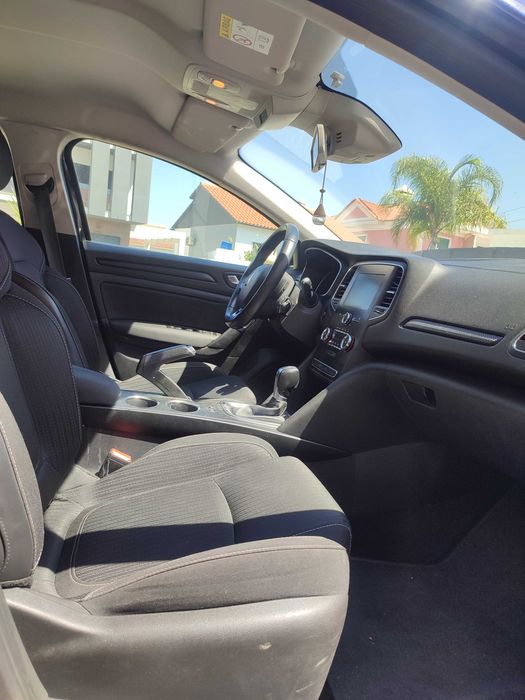 Renault megane IV automatic