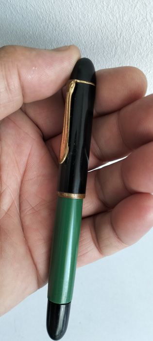 Canetas Pelikan e Lamy
