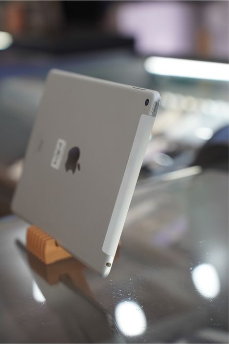 iPad Air 2 64GB Silver LTE