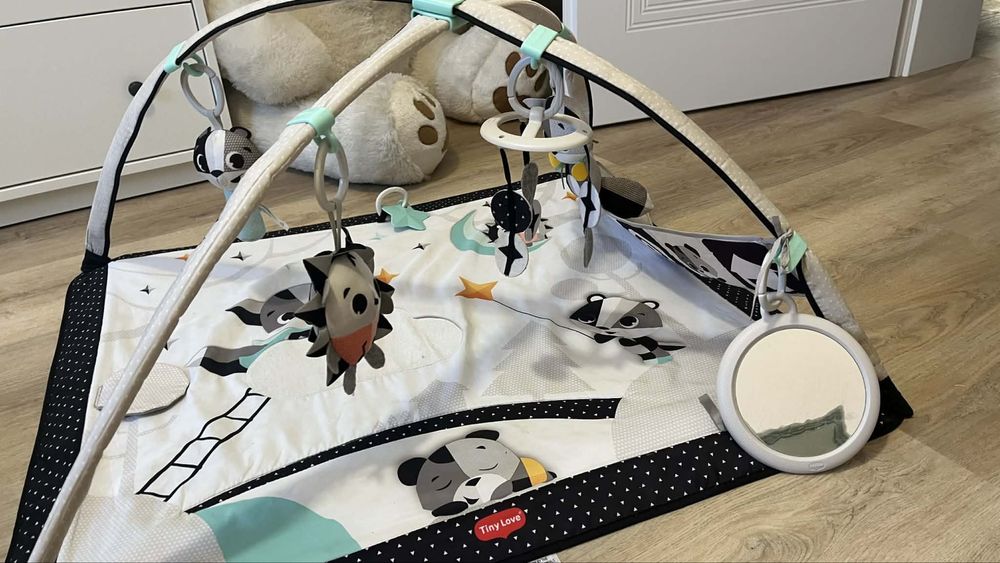 Mata Tiny Love magiczna kraina