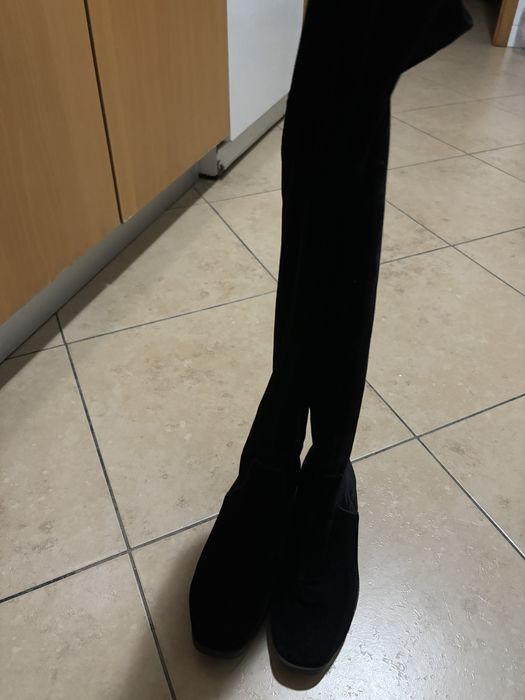 Botas camurca em preto. Tamanho 37