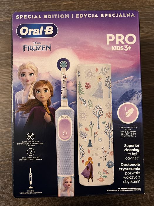 Електрична зубна щітка Oral-B Pro Kids Frozen з футляром