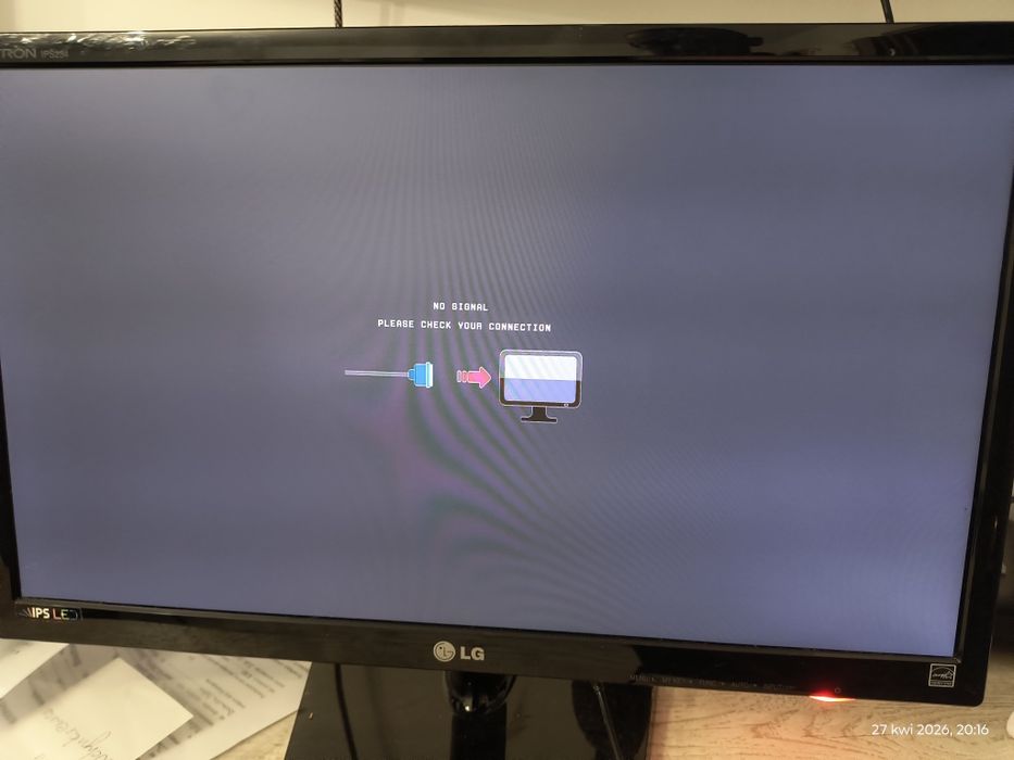 Monitor LG 23 cale  LED HDMI