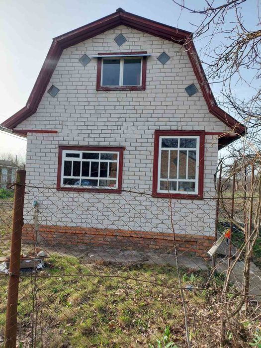 Продам дачу в Хвилівці Ніжинського району.