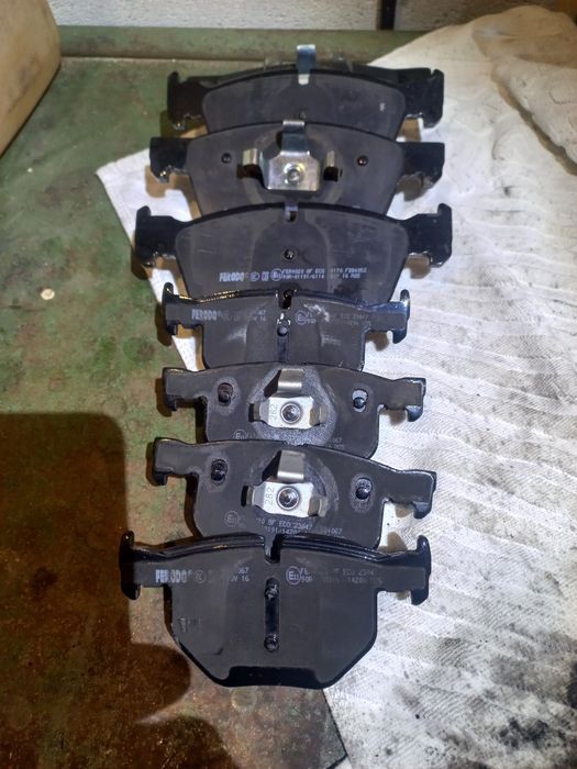 Колодкі тормозни БМВ х5 е70