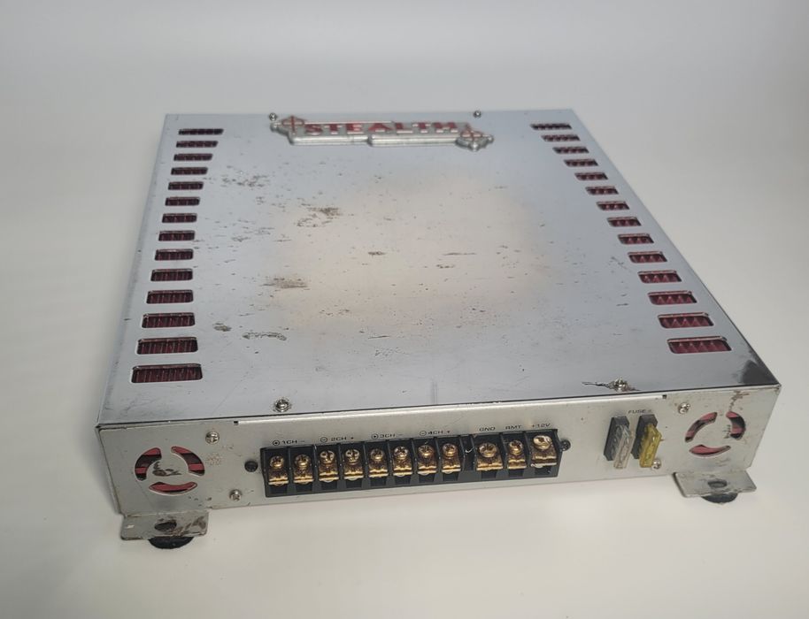 Wzmacniacz samochodowy Stealth 300 Wat