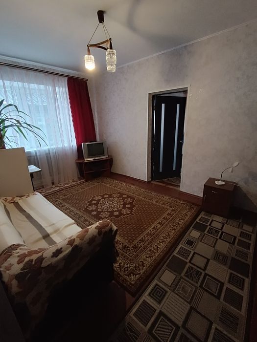 Здам частину будинку
