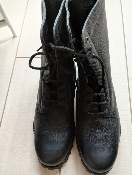 Super mocne buty rozm. 50