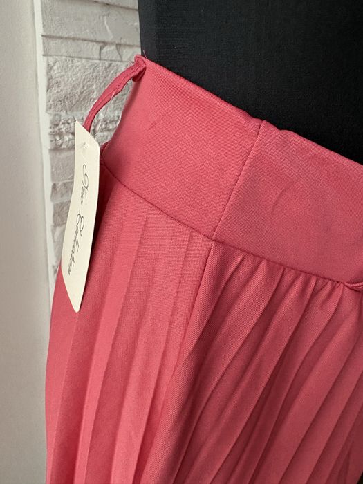 Wyprzedaż! 3 spódnice plisowane