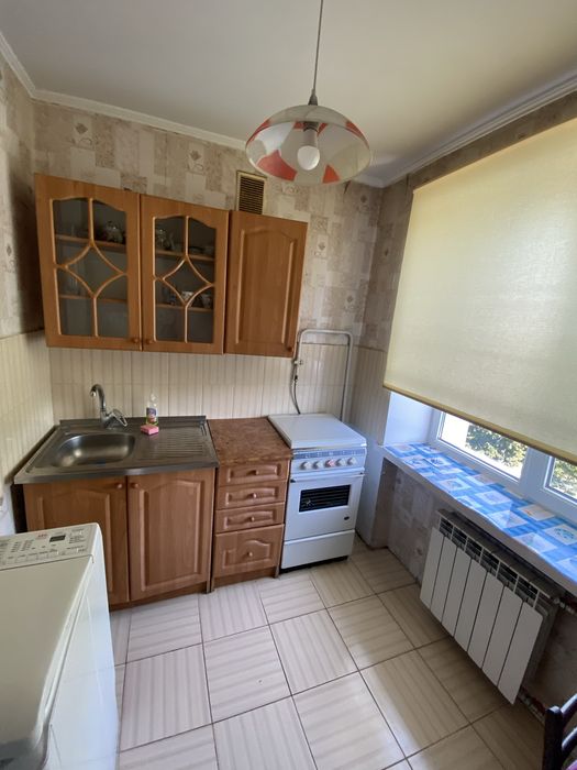 2к квартира з кондиціонером, паркомісце